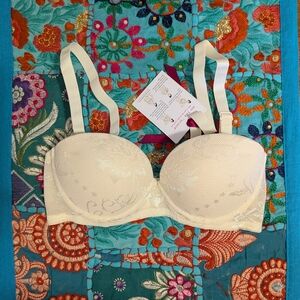 The Little Bra Company 28a Sascha Lace - Pearl